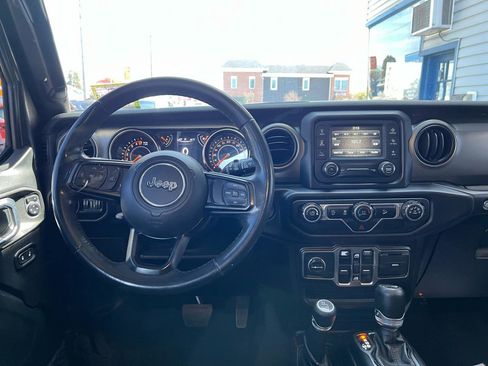 Used 2019 Jeep Wrangler Unlimited Sport S AWD/4WD image 11