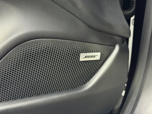 Used 2022 Porsche Taycan RWD image 19