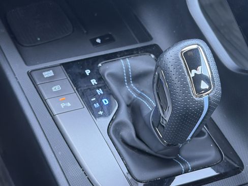 Used 2025 Hyundai Elantra N image 34