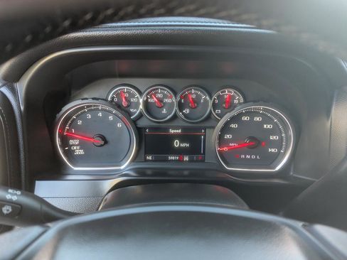 Used 2021 Chevrolet Silverado 1500 LTZ w/ Z71 Off-Road Package AWD/4WD image 18