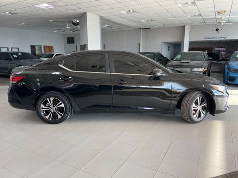Used 2021 Nissan Sentra SV image 8