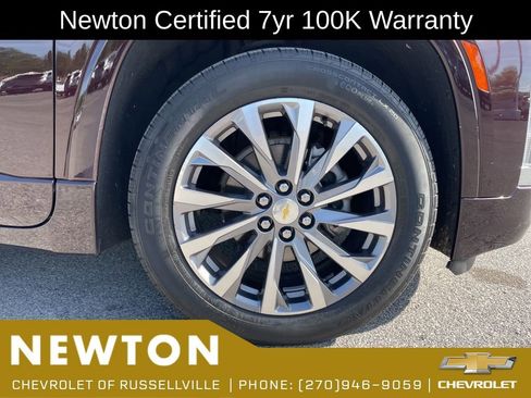 Used 2023 Chevrolet Traverse Premier AWD/4WD image 56