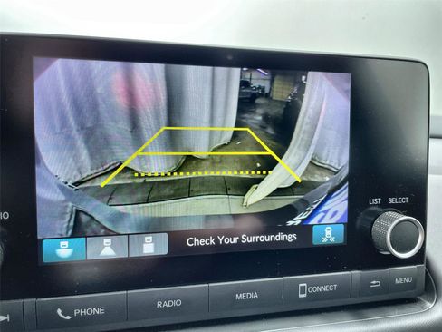 Used 2025 Honda HR-V Sport image 27