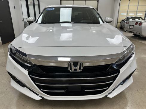 Used 2021 Honda Accord Touring image 4