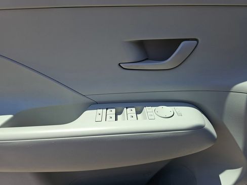 Certified 2024 Hyundai Kona SEL FWD image 22