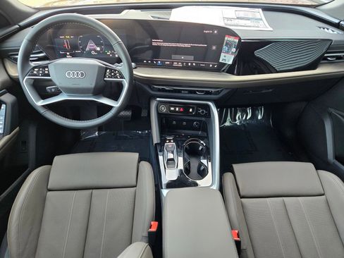 New 2025 Audi Q5 Premium AWD/4WD image 12