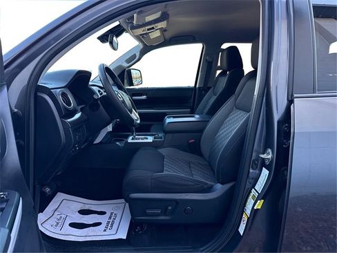 Used 2018 Toyota Tundra SR5 image 10