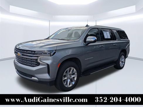 Used 2024 Chevrolet Suburban Premier AWD/4WD image 1