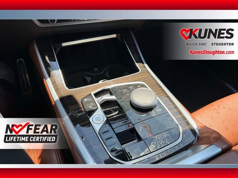 Used 2024 BMW X5 M60i AWD/4WD image 37