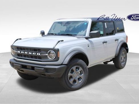 New 2026 Ford Bronco Big Bend AWD/4WD image 1