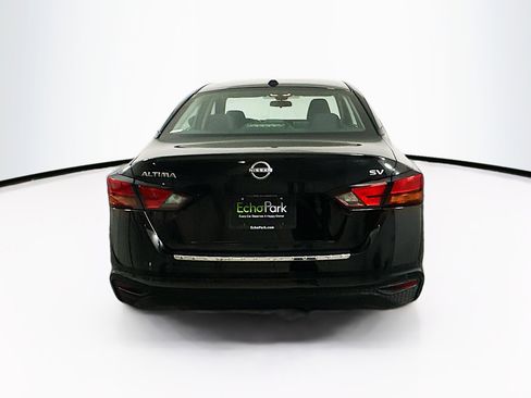 Used 2023 Nissan Altima 2.5 SV FWD image 7