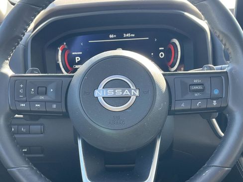 Used 2023 Nissan Rogue Platinum w/ Platinum Premium Package image 15