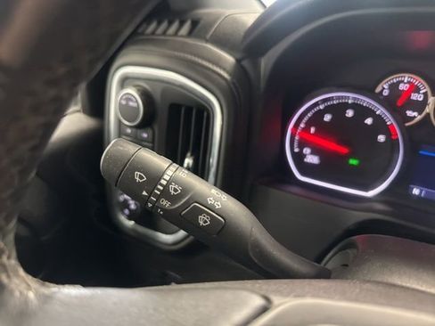 Used 2022 Chevrolet Silverado 3500 LT image 36