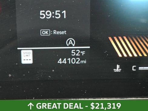 Used 2025 Kia K5 LXS FWD image 32