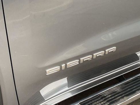 Used 2020 GMC Sierra 1500 SLT w/ SLT Premium Plus Package image 27