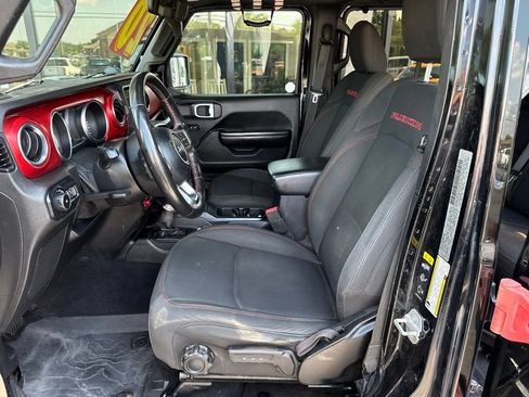 Used 2020 Jeep Wrangler Unlimited Rubicon AWD/4WD image 22