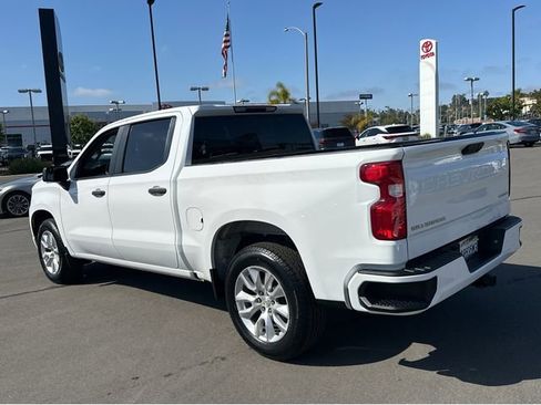 Used 2022 Chevrolet Silverado 1500 Custom RWD image 4