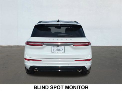 Used 2025 Lincoln Corsair Grand Touring w/ Equipment Group 302A image 4