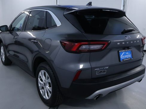 Used 2024 Ford Escape Active AWD/4WD image 5
