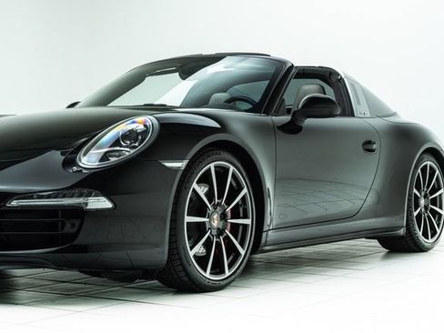 Used 2014 Porsche 911 Targa 4S AWD/4WD image 9