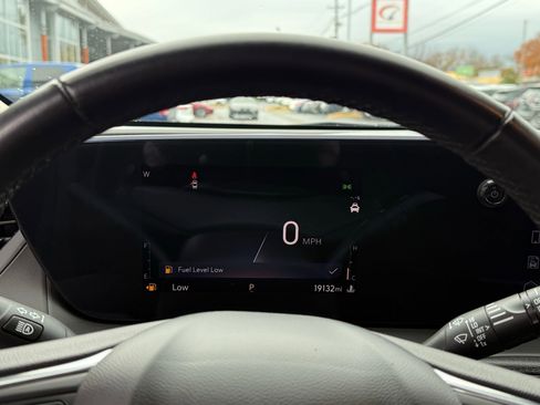 Used 2024 Buick Encore GX Sport Touring image 53