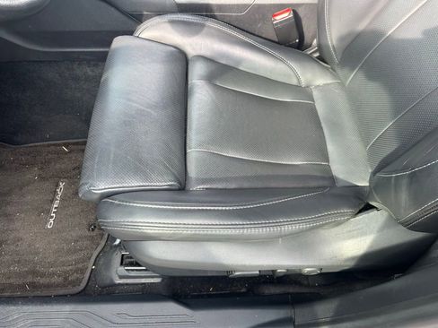 Used 2020 Subaru Outback Limited w/ Popular Package #2 image 25