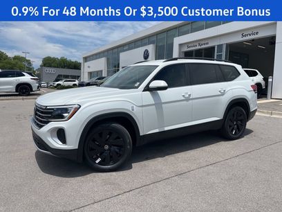 New 2026 Volkswagen Atlas SE