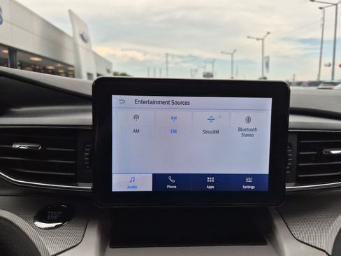 Certified 2023 Ford Explorer XLT w/ Equipment Group 202A AWD/4WD image 35