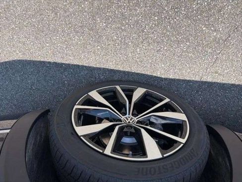 New 2026 Volkswagen Atlas SEL Premium R-Line AWD/4WD image 10