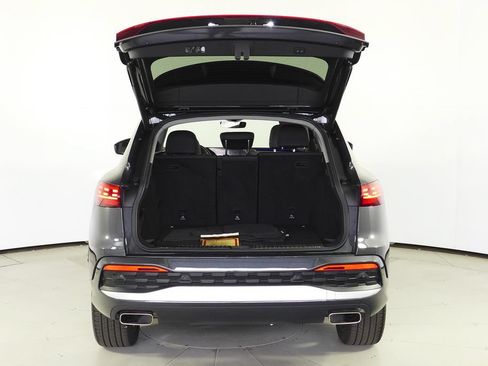Used 2025 Audi Q5 Premium Plus w/ Premium Plus AWD/4WD image 10