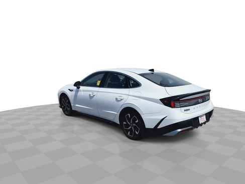 Used 2025 Hyundai Sonata SEL FWD image 45