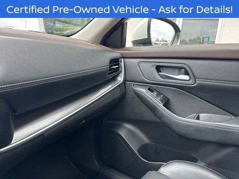 Used 2023 Nissan Rogue SV w/ SV Premium B Package AWD/4WD image 18
