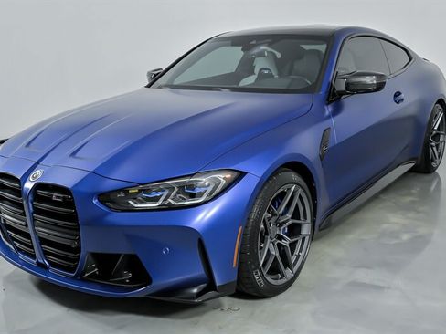 Used 2023 BMW M4 xDrive Competition w/ M Carbon Exterior Package AWD/4WD image 5