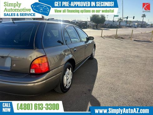 Used 2001 Saturn S-Series SW2 image 11