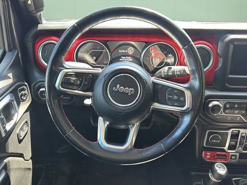Used 2020 Jeep Wrangler Unlimited Rubicon w/ LED Lighting Group AWD/4WD image 15