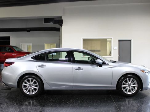 Used 2016 MAZDA MAZDA6 Sport FWD image 2