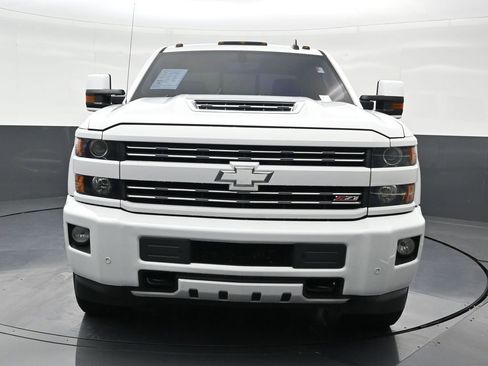 Used 2018 Chevrolet Silverado 2500 LTZ w/ Duramax Plus Package image 9