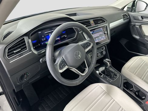 Certified 2024 Volkswagen Tiguan S image 9