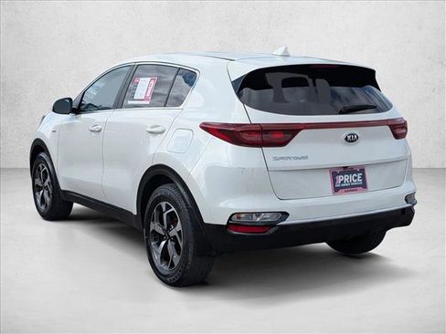 Used 2020 Kia Sportage LX image 7