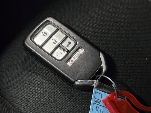 Used 2019 Honda Civic Sport image 34