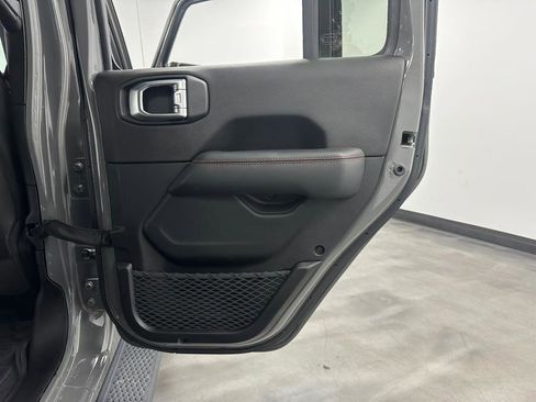 Used 2019 Jeep Wrangler Unlimited Rubicon image 29
