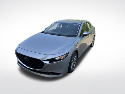Used 2019 MAZDA MAZDA3 Sedan FWD image 7