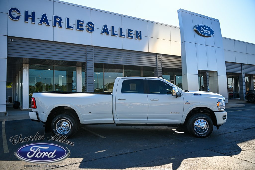 Used 2024 RAM 3500 Limited w/ Towing Technology Group AWD/4WD image 8