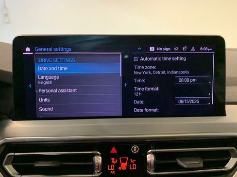 Used 2023 BMW X4 xDrive30i w/ M Sport Package AWD/4WD image 34