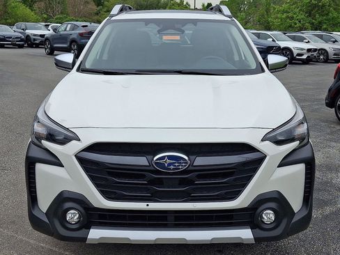 Used 2024 Subaru Outback Touring AWD/4WD image 2