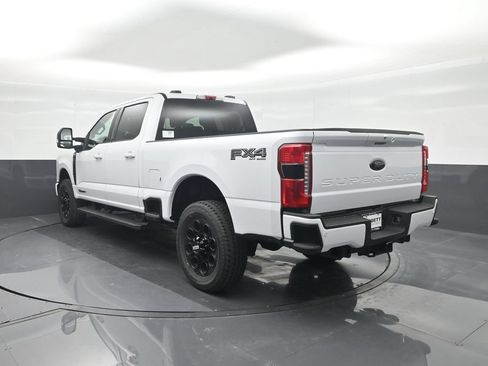 New 2026 Ford F250 Lariat w/ Black Appearance Package AWD/4WD image 22