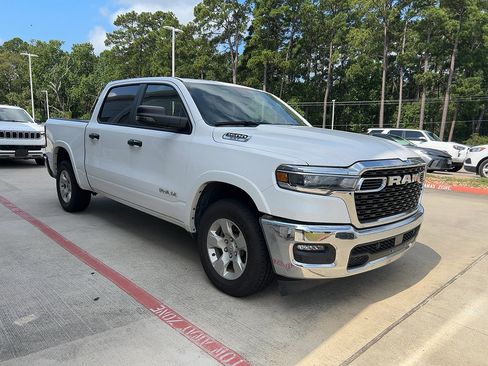 Used 2025 RAM 1500 Big Horn AWD/4WD image 1