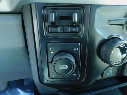 New 2026 Ford F250 XLT w/ XLT Premium Package image 30