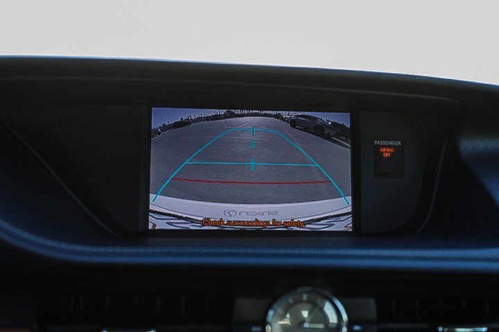 Used 2014 Lexus ES 300h w/ Premium Package w/Bamboo Trim FWD image 23
