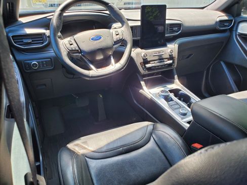 Used 2020 Ford Explorer ST w/ Premium Technology Package AWD/4WD image 29